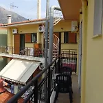 בית הארחה House פורוס