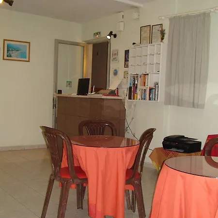 Poros House *