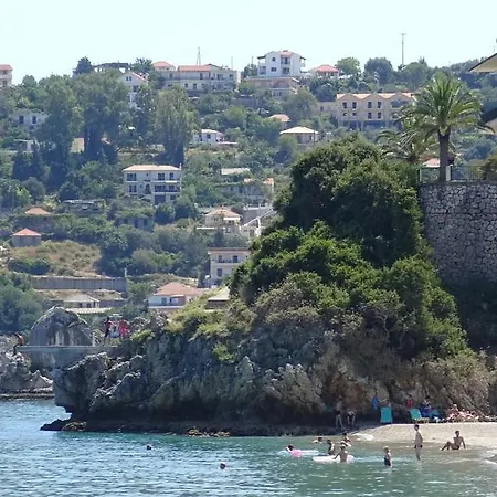 Poros House