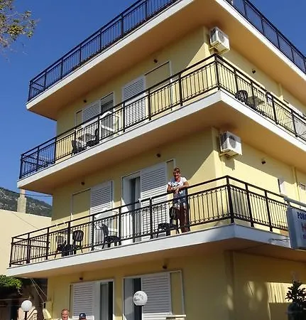 Guest house Poros House *