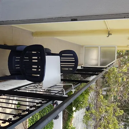 Poros House *