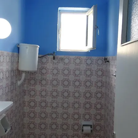 Poros House Guest house *