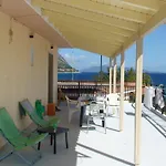 House Maison d'hôtes *