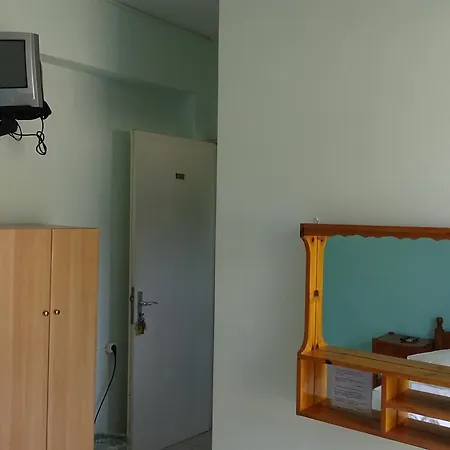 Poros House بوروس
