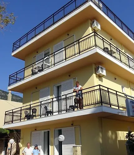 Guest house Poros House *