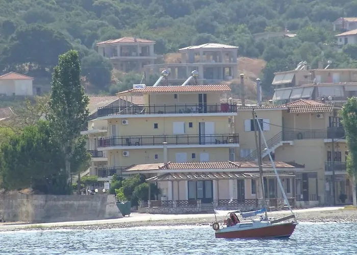 Guest house Poros House