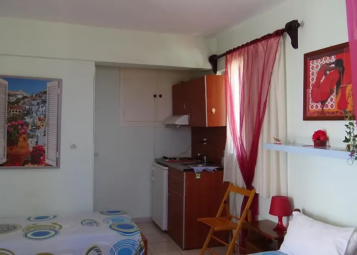 Guest house Poros House