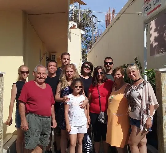 Guest house Poros House