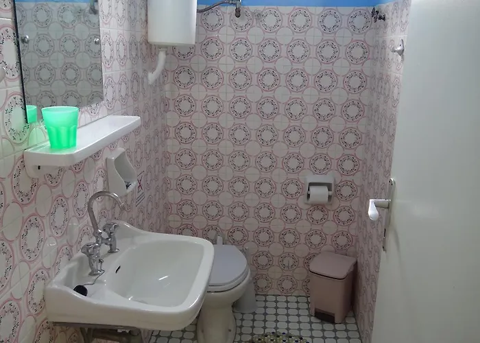 Poros House Guest house *